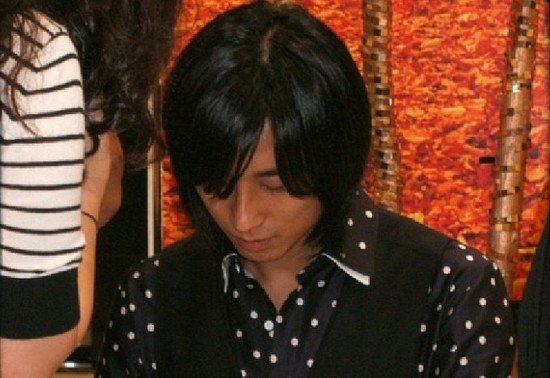 [圖片]2006.08.16 BON簽名會 2.jpg