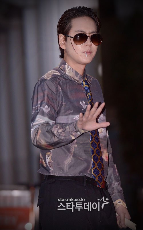 Super Junior八週年紀念機場變裝秀 (23)