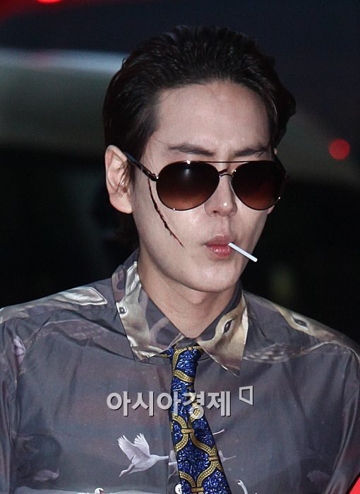 Super Junior八週年紀念機場變裝秀 (22)