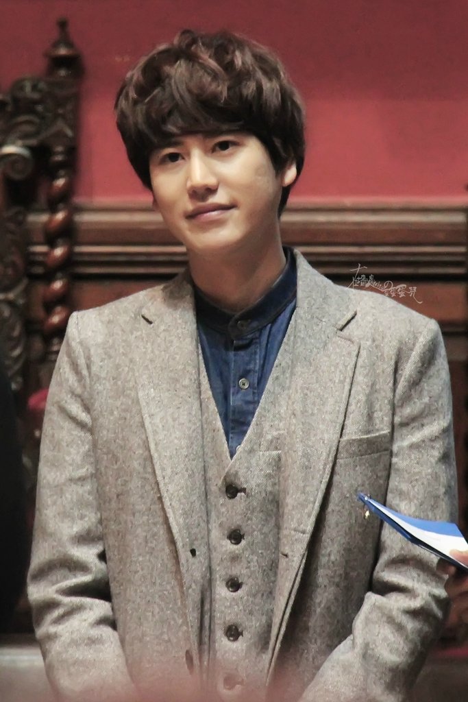 111310 SUPER JUNIOR IN OXFORD UNIVERSITY  (6)