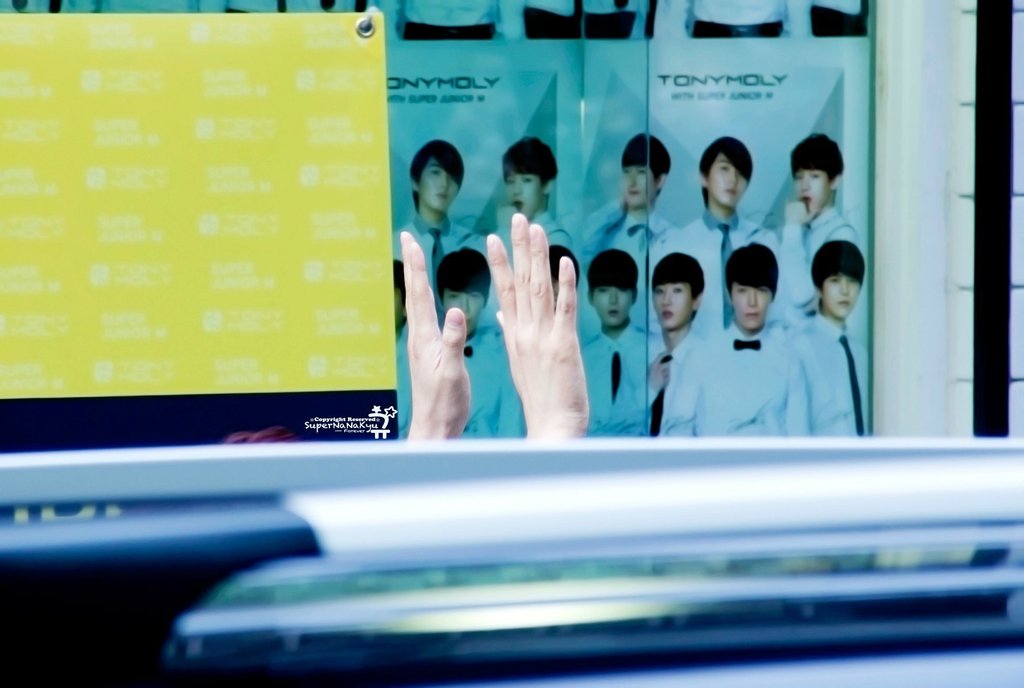 140728 TonyMoly 签名会 (3)