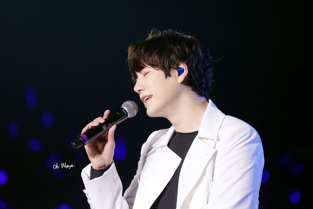 141108 SUPERSHOW6 IN HONGKONG (8)