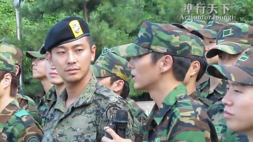 100909Lee_JoonGi_Talking_in_Memorial_Park_Sailing_for_Life.flv_000023280.jpg