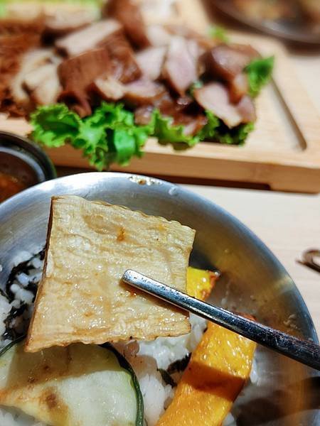 桃園美食 | 韓式料理必吃『燒桶子』韓食烤肉 雙人套餐超飽足