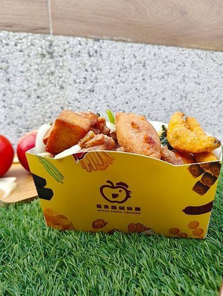 桃園美食 | 蘋果雞鹹酥雞 從南部開上來的炸物專門店 清爽脫