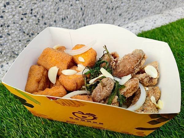 桃園美食 | 蘋果雞鹹酥雞 從南部開上來的炸物專門店 清爽脫