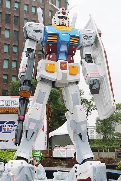 １０６ＧＵＮＤＡＭ　ｄｏｃｋｓ　ａｔ台灣－戶外模型０３