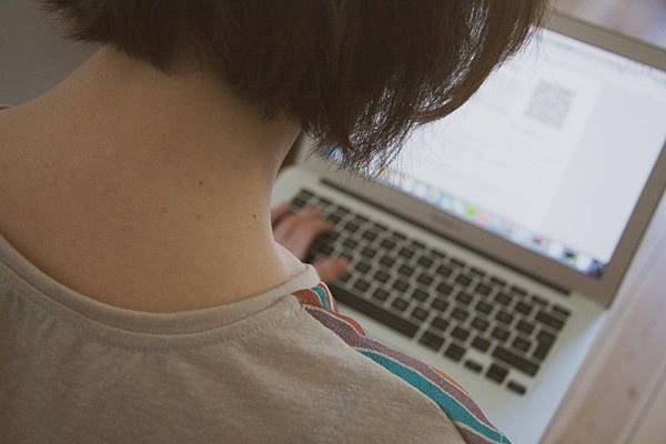 young-woman-working-on-laptop.jpg
