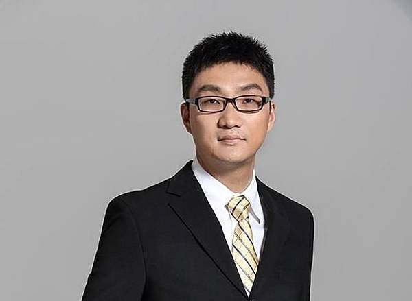 bef7436b-fa25-45f4-bf85-293bb1efb7eb.jpg