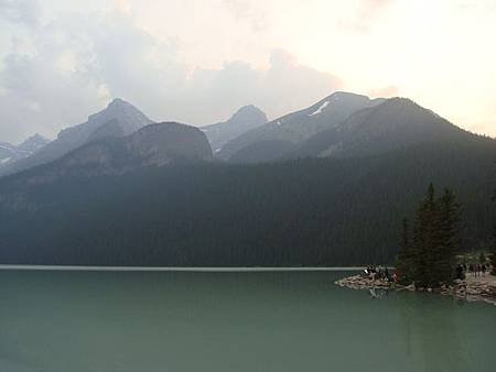 0711521-Lake Louise露易絲湖.JPG