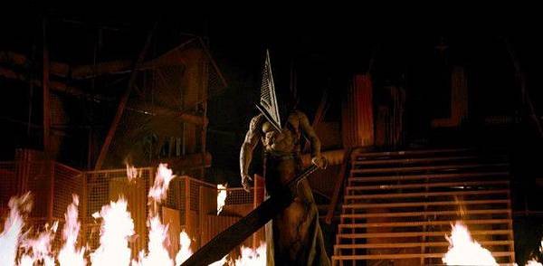 silent-hill-revelation3d-pic01