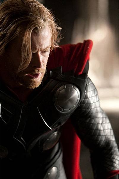 chris-hemsworth-thor-costume1