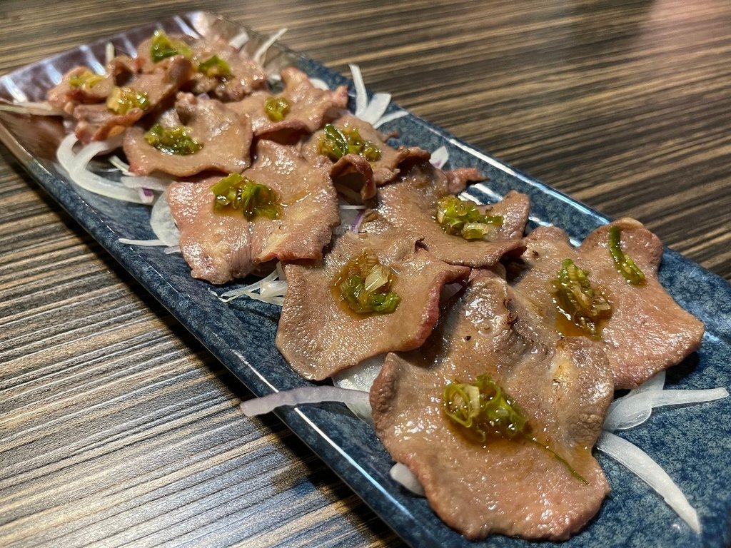 【台北大同美食】幹嘛日式餐酒館，大稻埕美食必訪，生魚片極鮮上