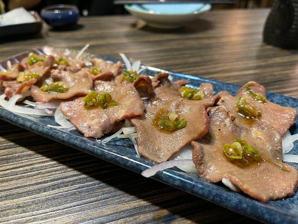 【台北大同美食】幹嘛日式餐酒館，大稻埕美食必訪，生魚片極鮮上