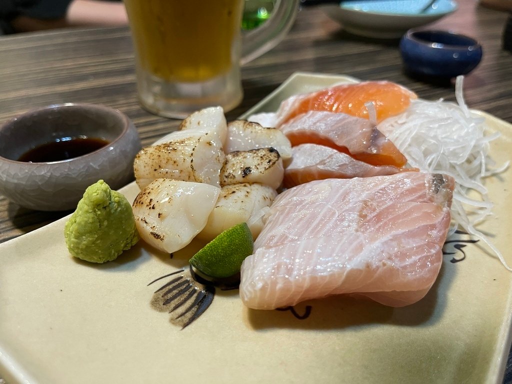 【台北大同美食】幹嘛日式餐酒館，大稻埕美食必訪，生魚片極鮮上