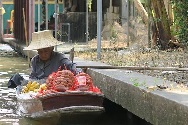 【泰國自由行】丹嫩莎朵水上市場 必知的四件事！平日可以來嗎？