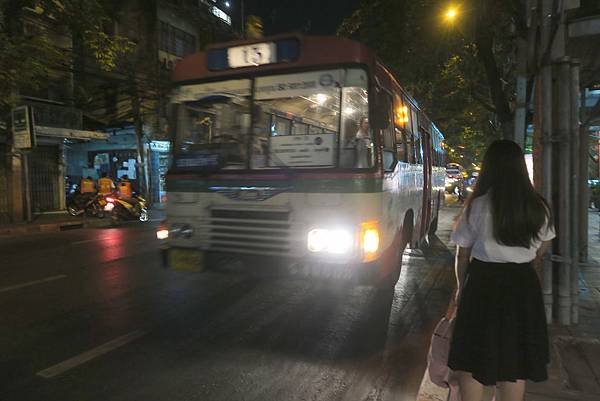 【泰國｜曼谷】超浪漫！Asiatiques 河濱碼頭夜市越夜