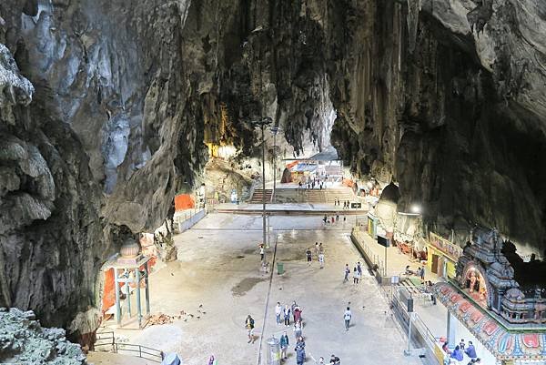 【馬來西亞｜吉隆坡】黑風洞Batu Cave神秘的百年印度教