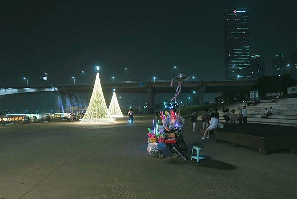 【韓國｜首爾】情侶必訪！汝矣島漢江公園 + 水光廣場(&演