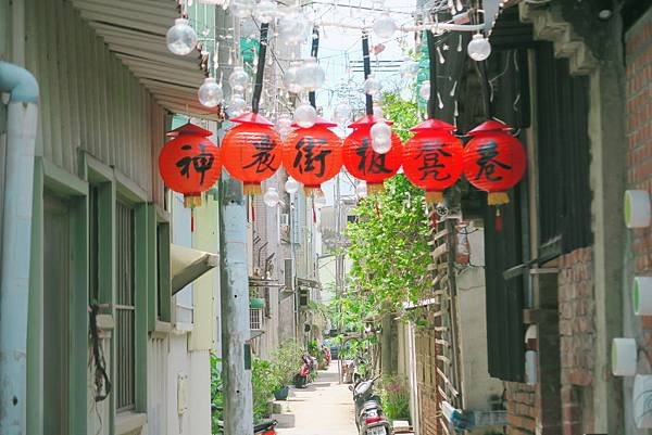 【台南｜中西區】漫遊&amp;攝影聖地「神農街」用雙腳感受古城的老街