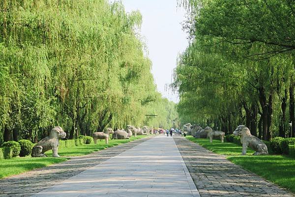 【北京自由行】明十三陵-神路 (神道) 拜訪中國最莊嚴的石雕