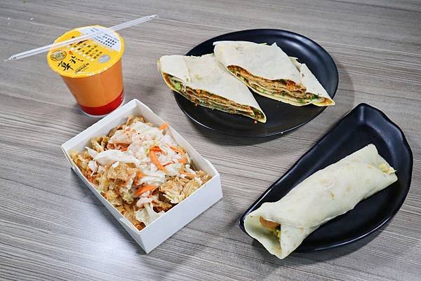 【屏東｜東港】精選10家特色下午茶餐廳&amp;伴手禮店！櫻花蝦巧克