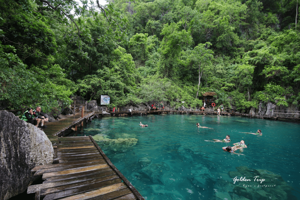 科隆景點 鏡湖 Kayangan Lake.png