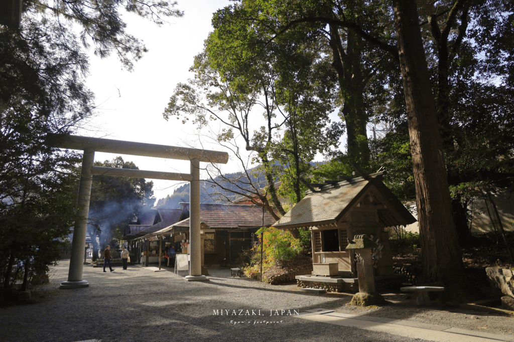 宮崎 天岩戸神社.png