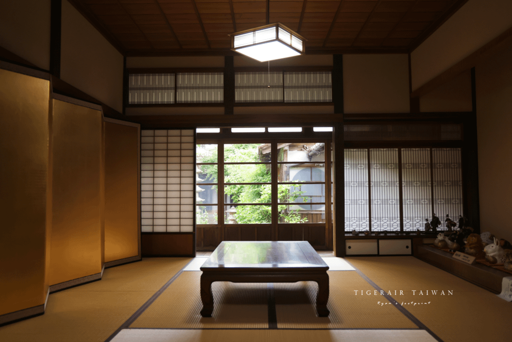若桜民工芸館.png