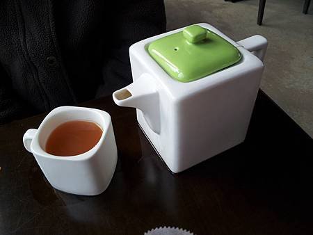 全部人一致認為這組茶壺超可愛~