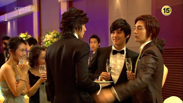 Boys_Before_Flowers_0301.jpg