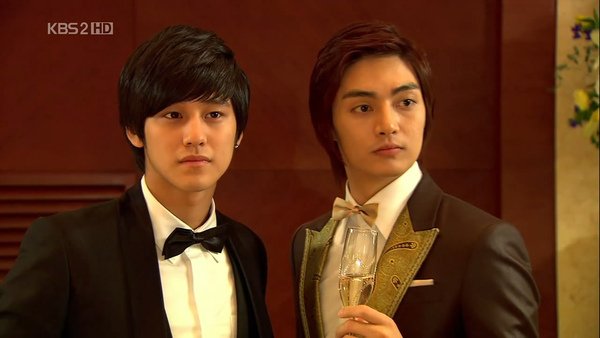 Boys_Before_Flowers_0307.jpg