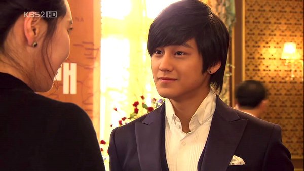 Boys_Before_Flowers_0332.jpg