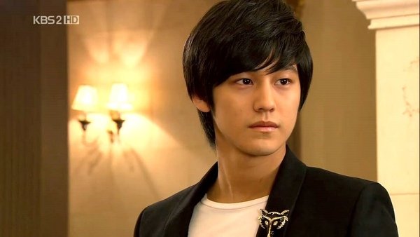 Boys_Before_Flowers_0501.jpg