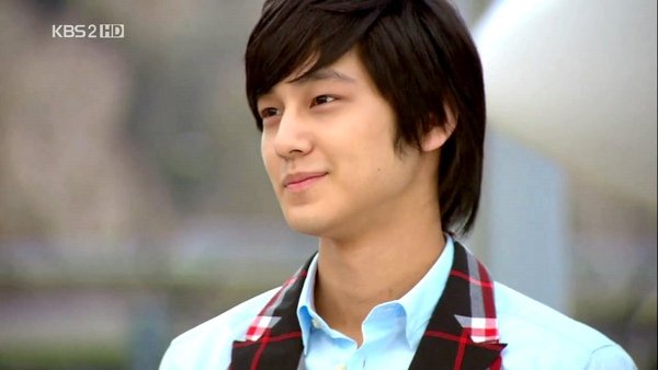 Boys_Before_Flowers_0546.jpg