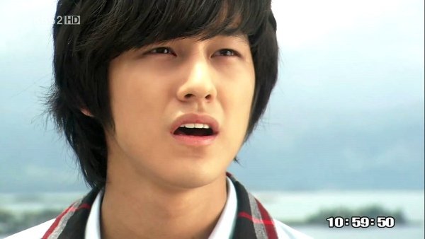 Boys_Before_Flowers_0582.jpg