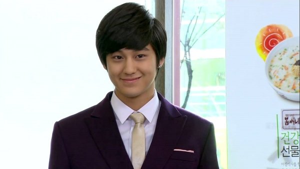 Boys_Before_Flowers_2405.jpg