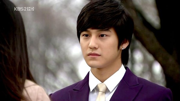 Boys_Before_Flowers_2428.jpg