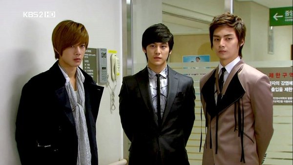 Boys_Before_Flowers_2449.jpg