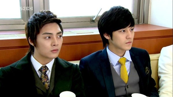 Boys_Before_Flowers_2471.jpg