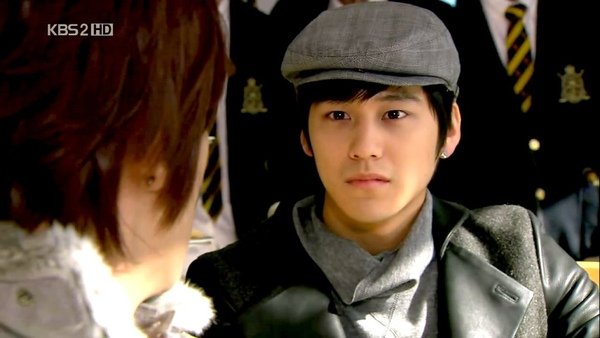 Boys_Before_Flowers_0776.jpg