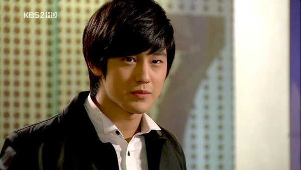 Boys_Before_Flowers_0828.jpg