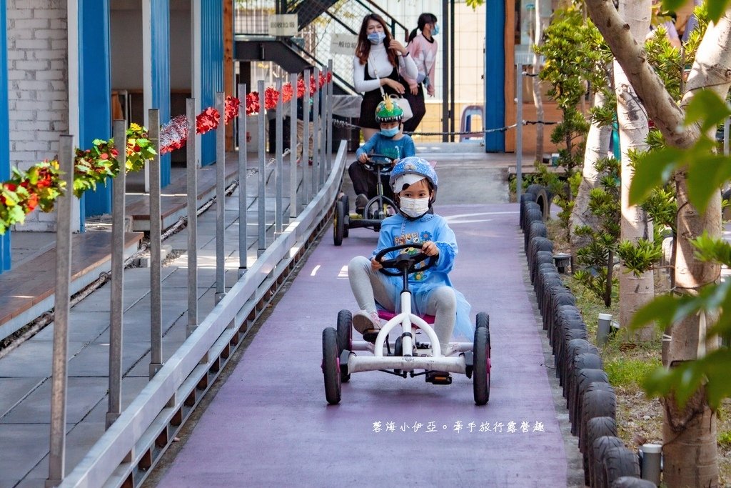 【台南貨櫃公園】全台最大親子貨櫃主題園區，超過20項遊戲設施一票玩到底，台南親子景點(平日預約制/假日免預約)