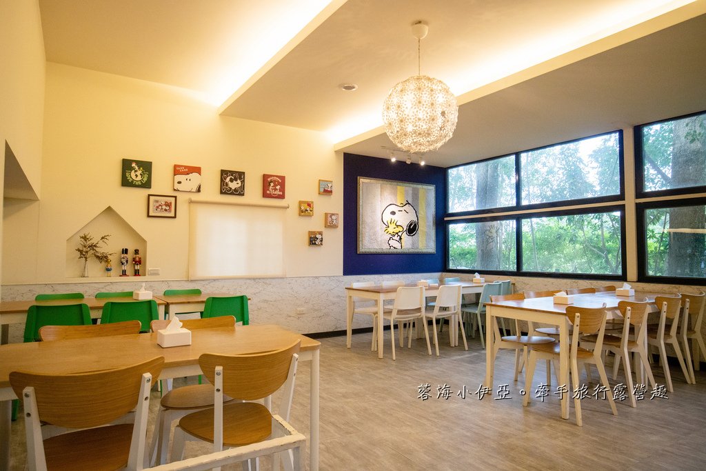 光住宿就很忙！嘉義【詩情花園渡假村露營車】一泊二食，一站式親子玩樂，高爾夫練習、煙火秀、放天燈、魔術表演、BBQ烤肉