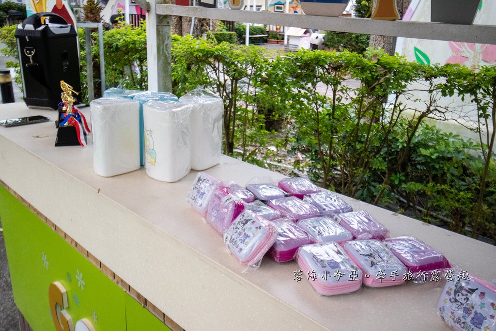 光住宿就很忙！嘉義【詩情花園渡假村露營車】一泊二食，一站式親子玩樂，高爾夫練習、煙火秀、放天燈、魔術表演、BBQ烤肉