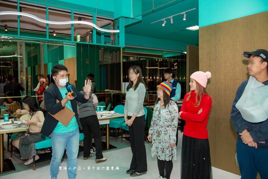 【狂一鍋酸菜魚-台北西門店】爆紅的年輕時尚酸菜魚。品狂一鍋美學一生，肉多多、明水然樂兩大新創姊妹品牌，2025樂多多集團最新力作！