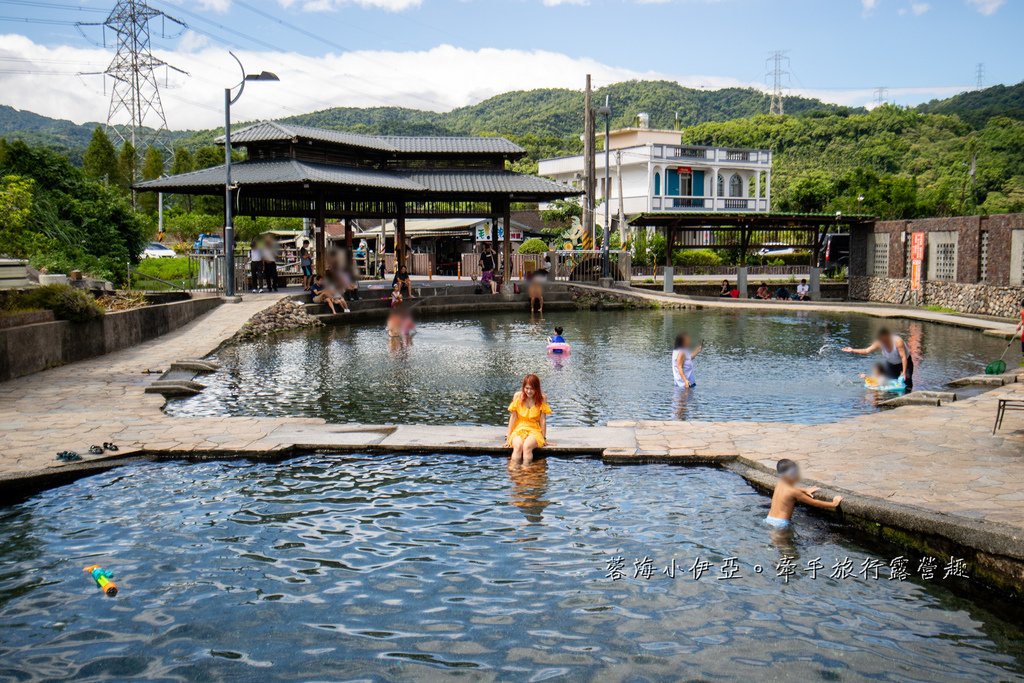 宜蘭玩水景點【螃蟹冒泡】免門票景點，戲水不必收費更不必到游泳池，天然湧泉戲水超消暑