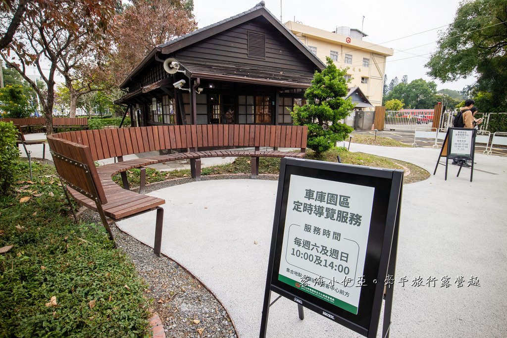 嘉義東區【阿里山森林鐵路車庫園區】搭百年檜木老火車，假日限定「檜來嘉驛」全台唯一檜木小火車，嘉義免門票景點