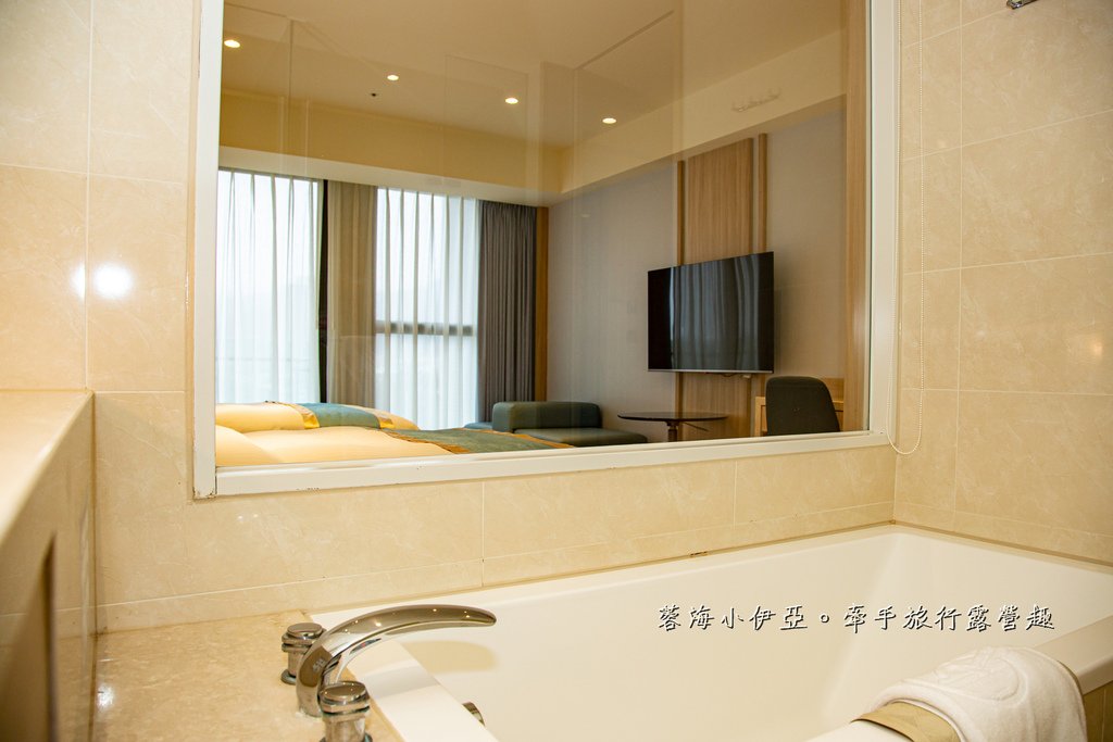 宜蘭頭城住宿【蘭陽烏石港海景酒店】龜山島海景飯店，星空看海吧、烤鴨大餐、早餐多到不知道吃什麼