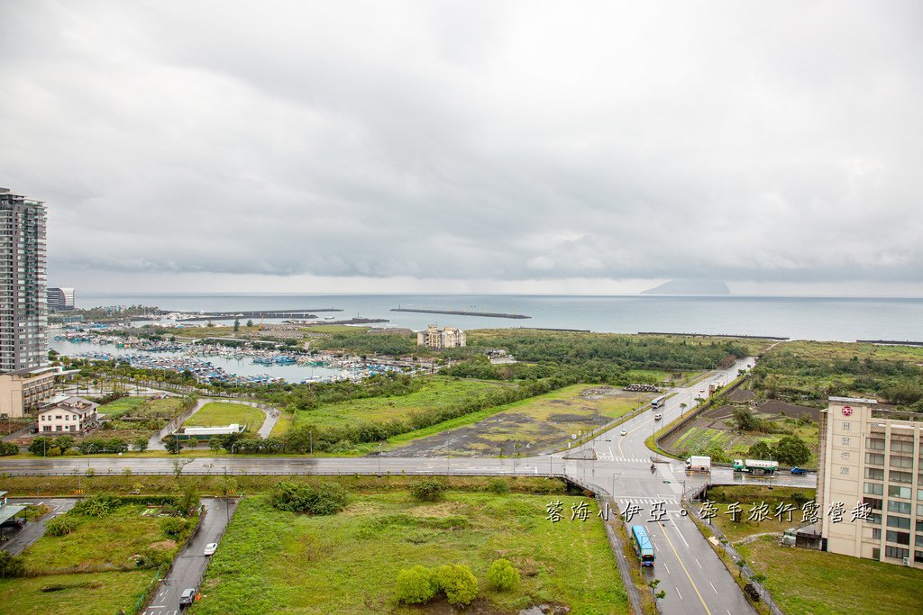 宜蘭頭城住宿【蘭陽烏石港海景酒店】龜山島海景飯店，星空看海吧、烤鴨大餐、早餐多到不知道吃什麼